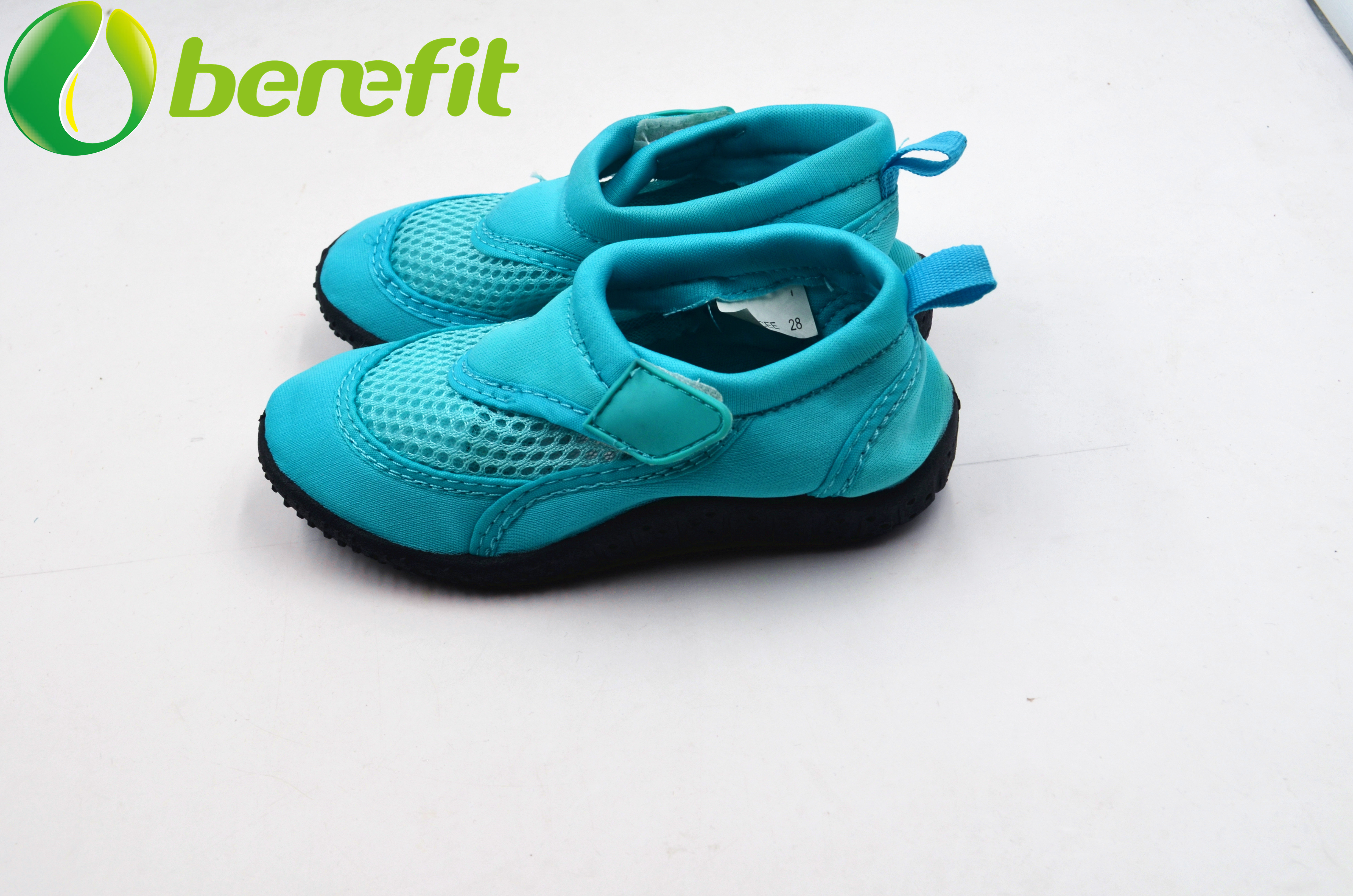 Zapatillas de senderismo Aqua para niños en línea
