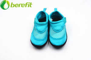 Zapatillas de senderismo Aqua para niños en línea
